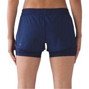 Lululemon Work Out To Water Short
Hero Blue woman’s size 6